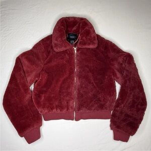 Forever 21 Jacket Polyester Red Velvet Faux Fur Full Zipper Women’s Size Small